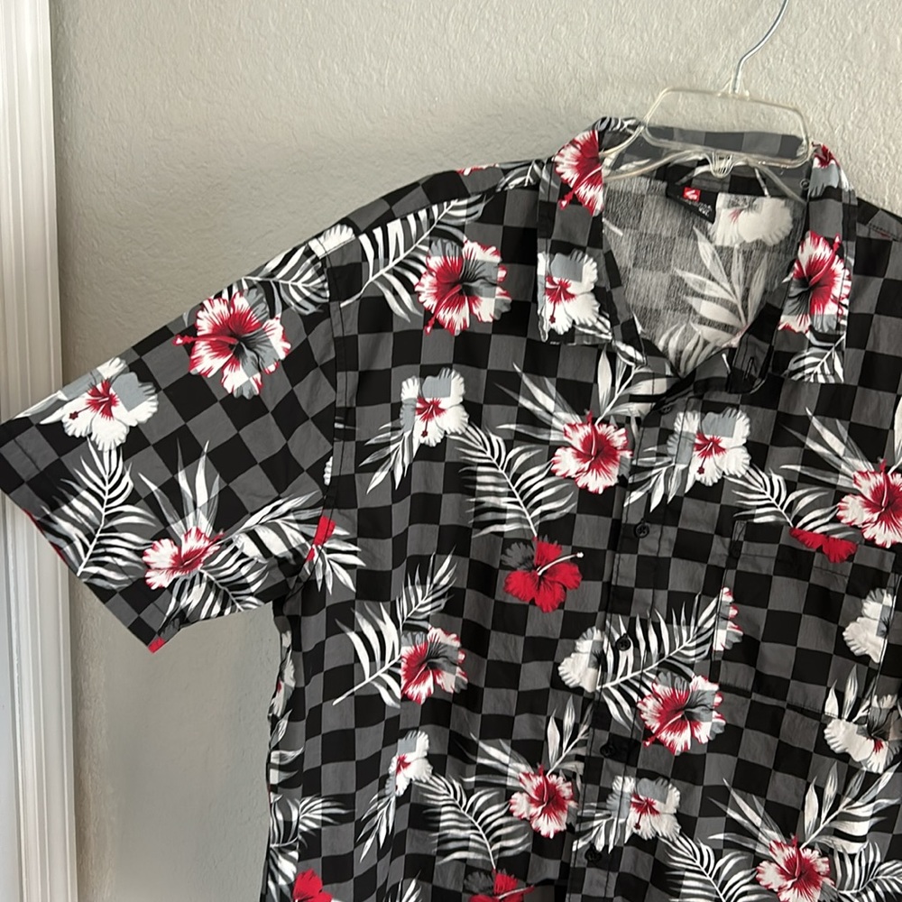 Men’s Tropical Button Down - image 3